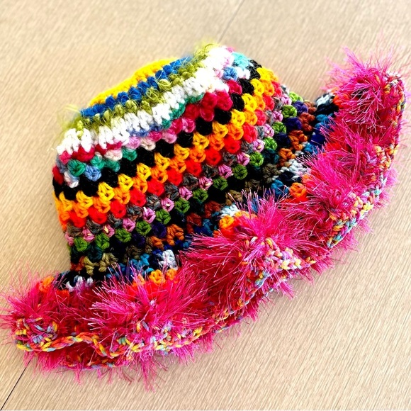 UNISEX FESTIVAL BUCKET HAT - Picture 5 of 9